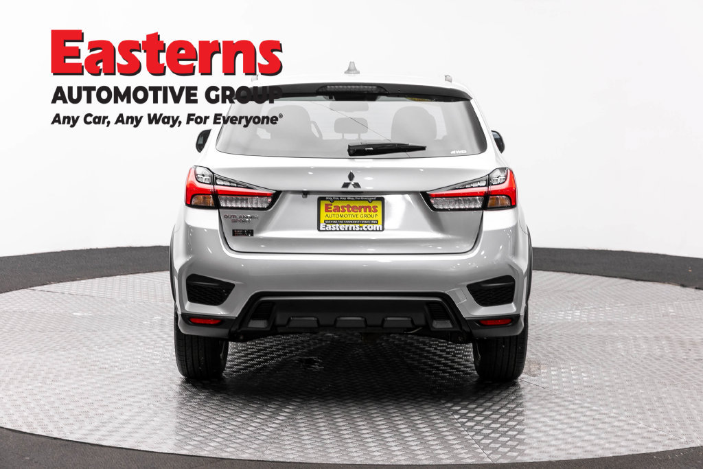 Used 2025 Mitsubishi Outlander Sport SE AWD/4WD image 7