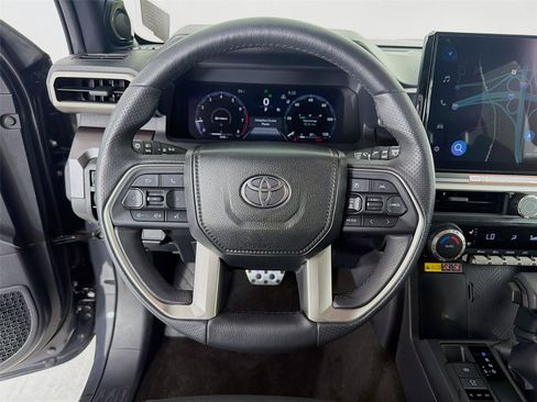 Used 2025 Toyota 4Runner TRD Sport Premium w/ Tow Technology Package AWD/4WD image 11