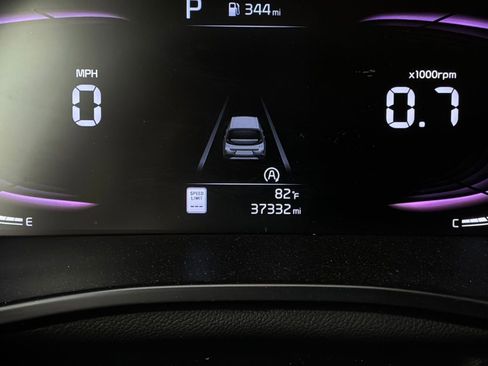 Used 2025 Kia Soul LX w/ LX Technology Package FWD image 36