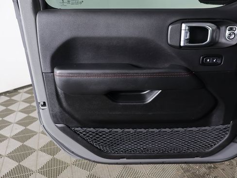 Used 2022 Jeep Gladiator Rubicon image 15