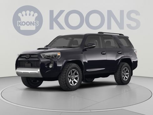 Used 2023 Toyota 4Runner TRD Off-Road Premium w/ Moonroof Package AWD/4WD image 1