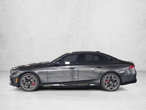 New 2026 BMW i5 eDrive40 w/ M Sport Package RWD image 5