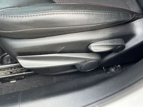 Used 2025 Jeep Compass Trailhawk w/ Trailer Tow Group image 23