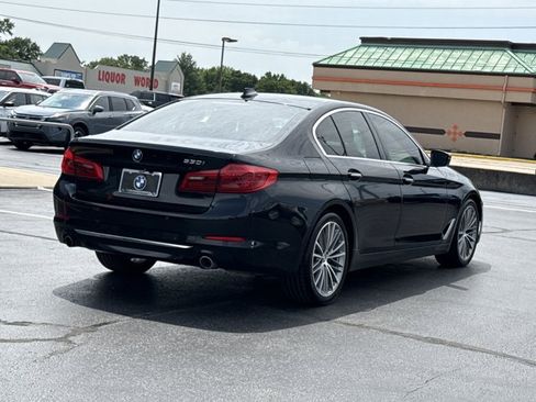 Used 2018 BMW 530i RWD image 3