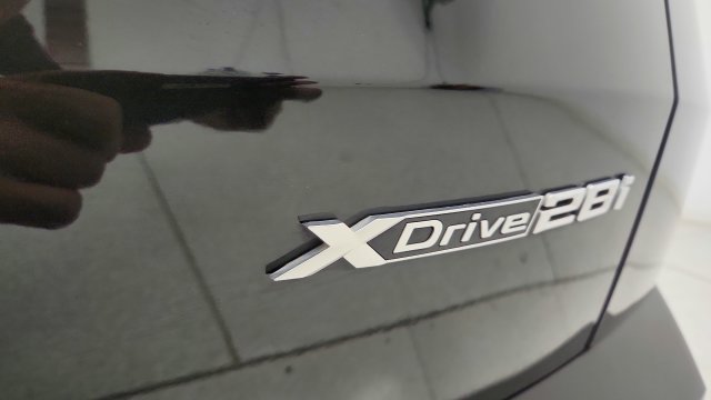 Used 2026 BMW X2 xDrive28i AWD/4WD image 34