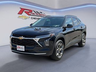 New 2025 Chevrolet Trax LT image 1