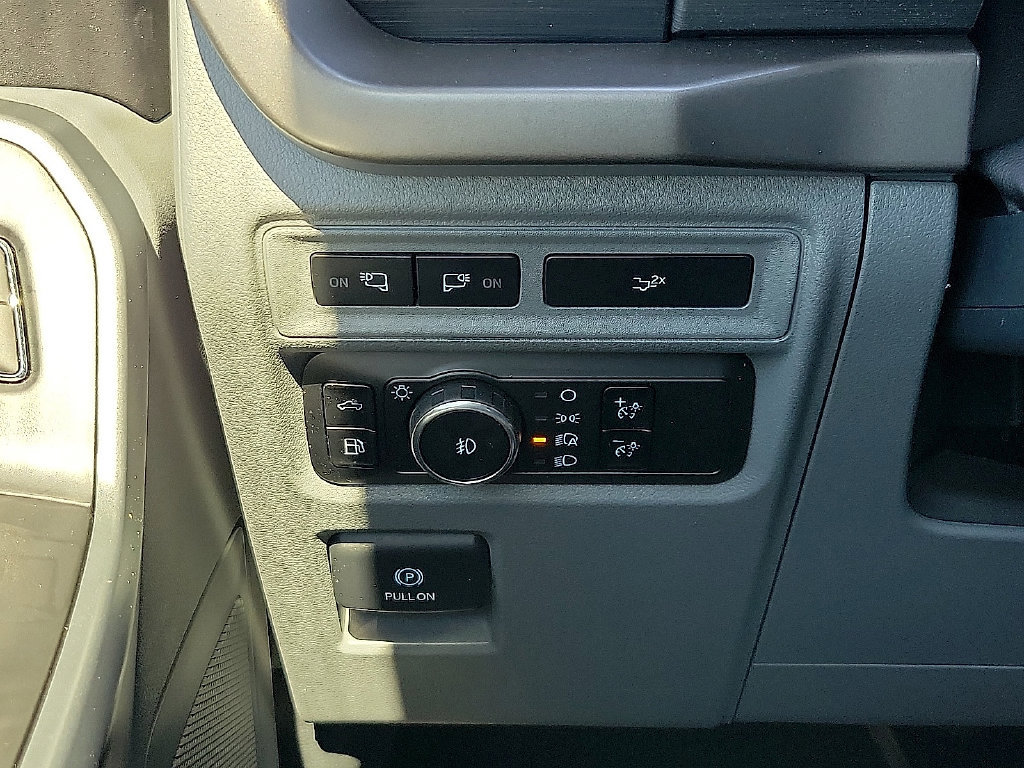 Used 2024 Ford F150 XLT w/ Equipment Group 302A MID AWD/4WD image 15