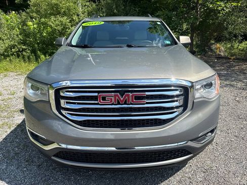 Used 2019 GMC Acadia SLT AWD/4WD image 2