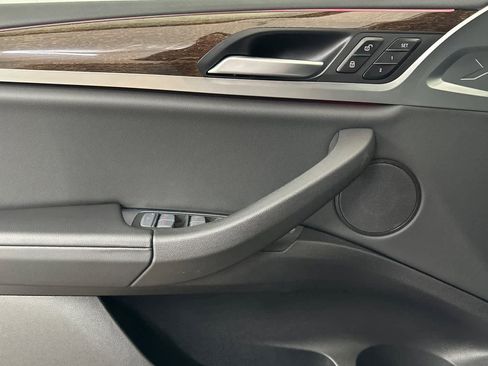 Used 2023 BMW X3 xDrive30i w/ Convenience Package image 12