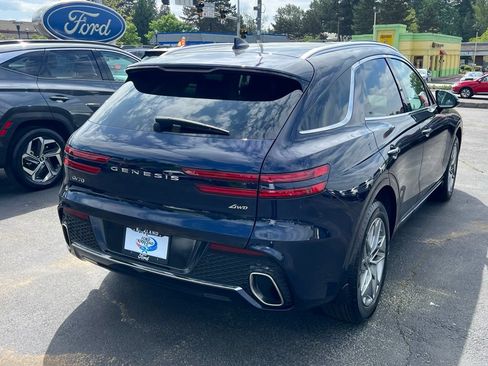 Used 2023 Genesis GV70 2.5T w/ Select Package AWD/4WD image 7
