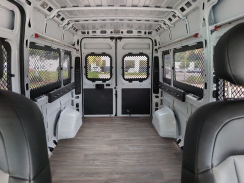 Used 2022 RAM ProMaster 2500 w/ Convenience Group FWD image 41
