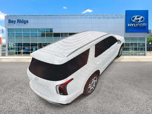Used 2024 Hyundai Palisade Limited AWD/4WD image 36
