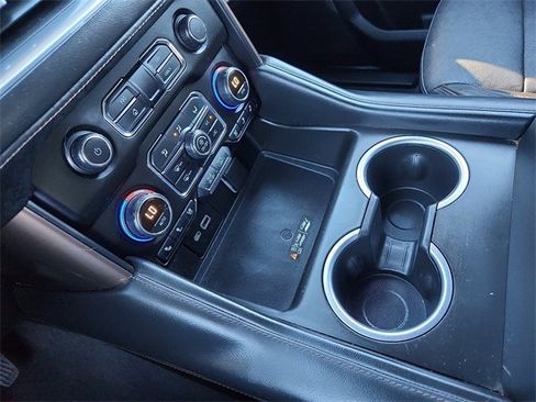 Used 2021 Chevrolet Tahoe High Country w/ Premium Package image 25