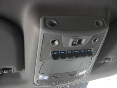 Used 2019 Ford F350 Lariat w/ Chrome Package image 51