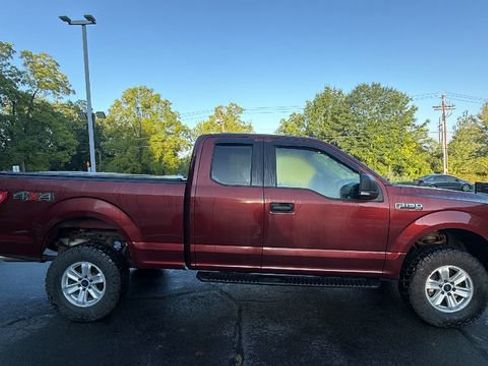 Used 2015 Ford F150 XLT w/ Equipment Group 301A Mid AWD/4WD image 4