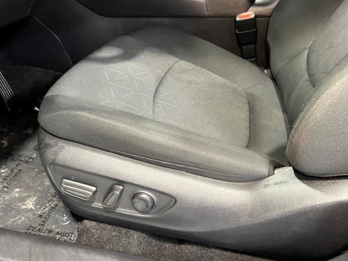 Used 2024 Toyota RAV4 XLE image 26