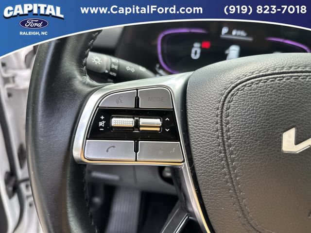 Used 2025 Kia Telluride S FWD image 23