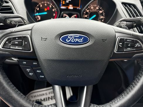 Used 2017 Ford Escape Titanium w/ Equipment Group 301A FWD image 36