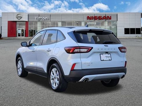 Used 2025 Ford Escape Active AWD/4WD image 6