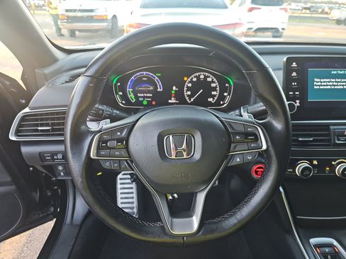Used 2022 Honda Accord Sport image 16