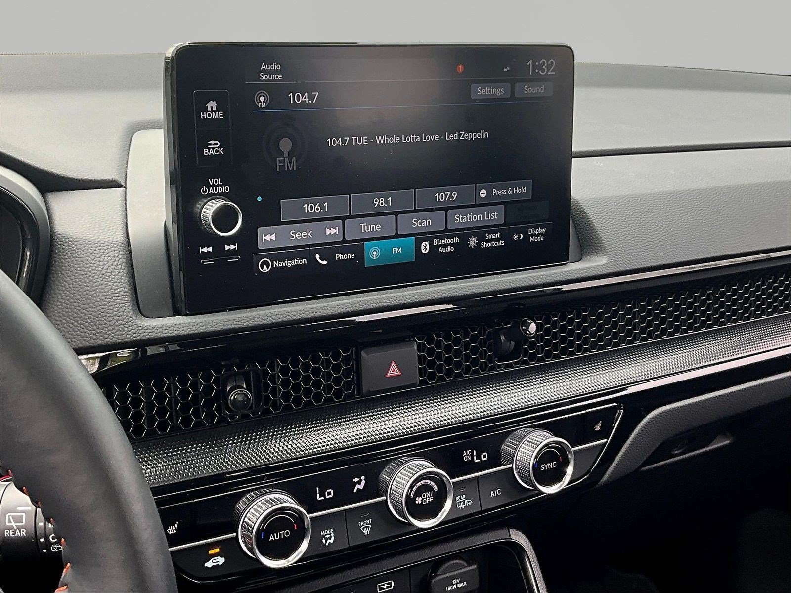 Used 2025 Honda CR-V Sport Touring image 9