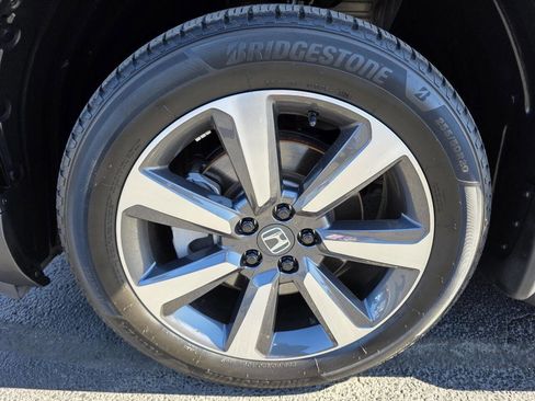 Used 2023 Honda Pilot Elite image 36