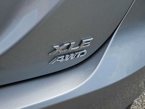 Used 2023 Toyota Camry XLE w/ Cold Weather Package AWD/4WD image 12