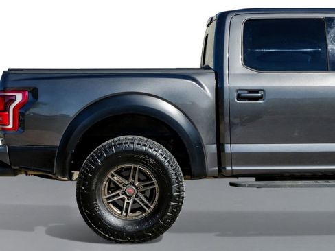 Used 2019 Ford F150 Raptor w/ Equipment Group 802A Luxury image 7