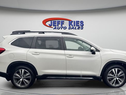 Used 2020 Subaru Ascent Limited AWD/4WD image 3