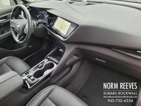 Used 2022 Buick Envision Avenir w/ Technology Package II image 24