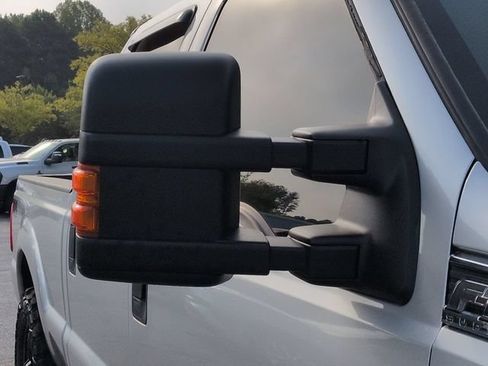 Used 2013 Ford F250 XLT w/ XLT Interior Pkg AWD/4WD image 11