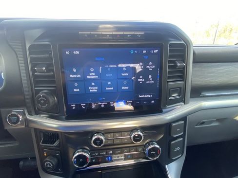 Certified 2024 Ford F150 Lariat w/ Equipment Group 502A High image 15