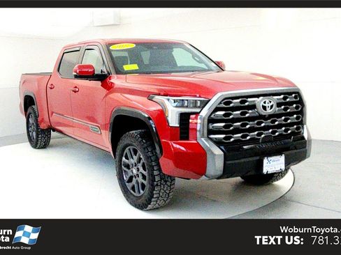 Used 2025 Toyota Tundra Platinum image 1