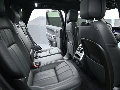 Used 2019 Land Rover Range Rover Sport HSE AWD/4WD image 15