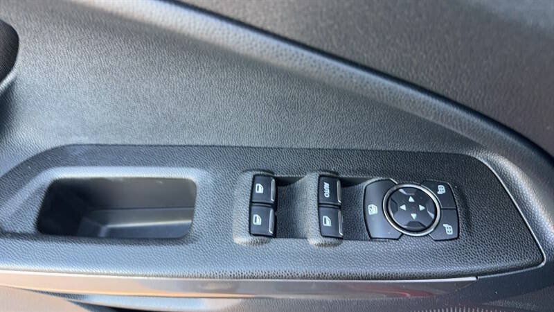 Used 2021 Ford EcoSport SE FWD image 14