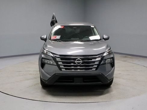 Certified 2024 Nissan Rogue SV image 8