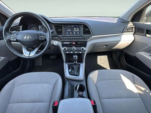 Used 2020 Hyundai Elantra Value Edition FWD image 11