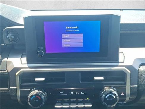 Certified 2025 Toyota Tacoma SR5 AWD/4WD image 12