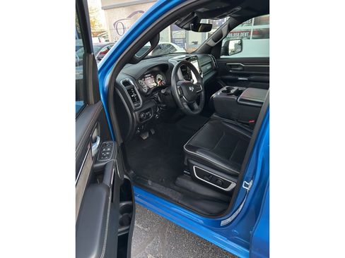 Used 2024 RAM 1500 Laramie image 10