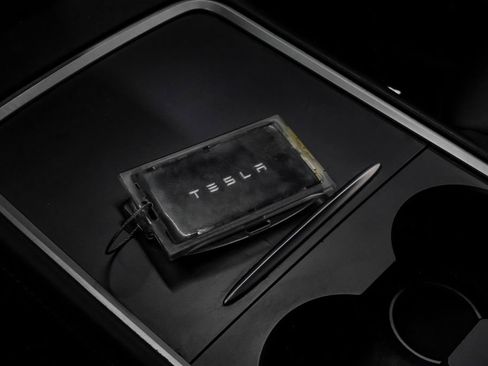 Used 2022 Tesla Model 3 image 57