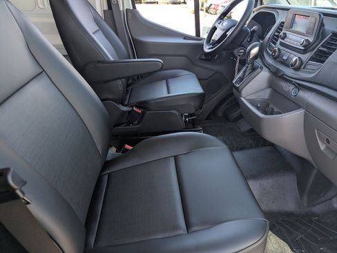 New 2025 Ford Transit 250 Base image 34