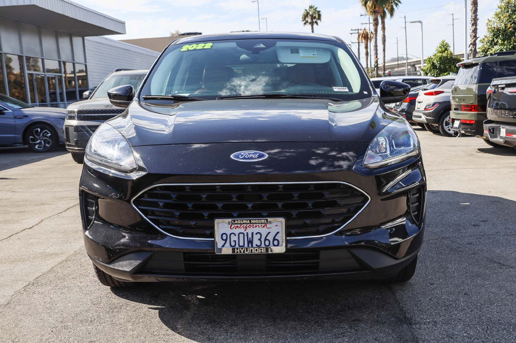 Used 2022 Ford Escape SE w/ SE Sport Appearance Package AWD/4WD image 11