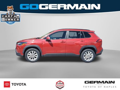 Used 2022 Toyota Corolla Cross LE FWD image 12