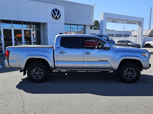 Used 2023 Toyota Tacoma SR5 image 15