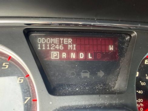 Used 2015 GMC Acadia Denali image 19