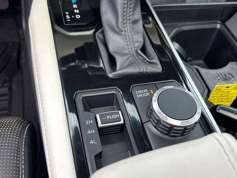 Used 2023 Toyota Tundra Capstone image 33