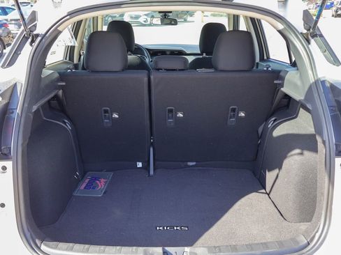 Certified 2025 Nissan Kicks Play S image 24