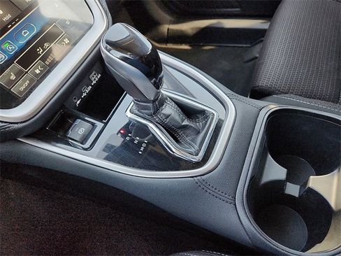 Certified 2025 Subaru Outback Premium w/ Popular Package #1A image 25