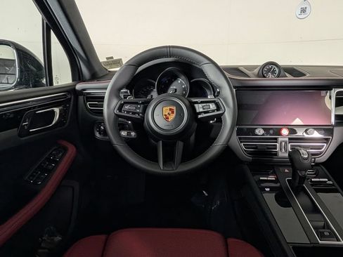New 2026 Porsche Macan AWD/4WD image 21