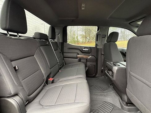 Used 2021 Chevrolet Silverado 1500 LT Trail Boss image 12